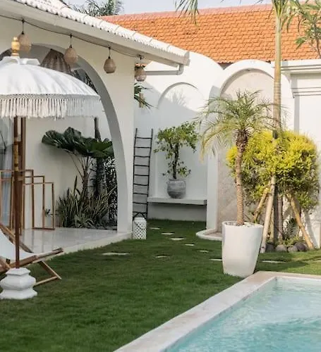 Kanopi Luxurious 3br With Pool And Quick Access Villa Canggu (Bali)