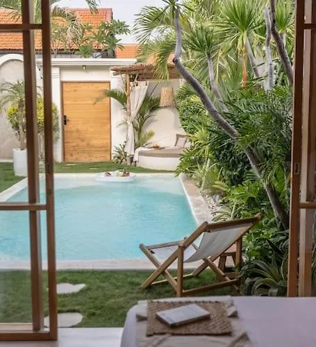 Kanopi Luxurious 3br With Pool And Quick Access