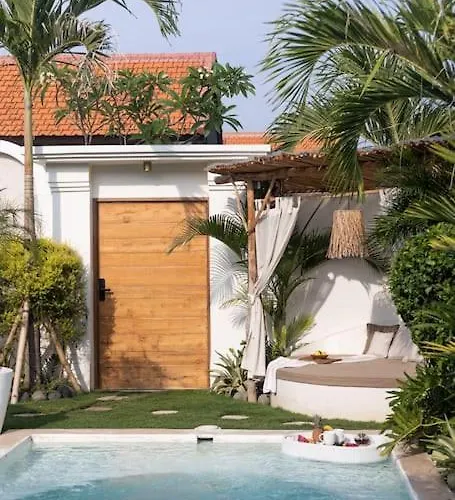 Kanopi Luxurious 3br With Pool And Quick Access Canggu (Bali)