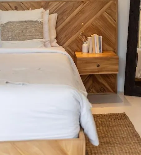 Kanopi Luxurious 3br With Pool And Quick Access Canggu (Bali)