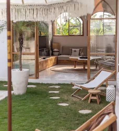 Kanopi Luxurious 3br With Pool And Quick Access Villa Canggu (Bali)